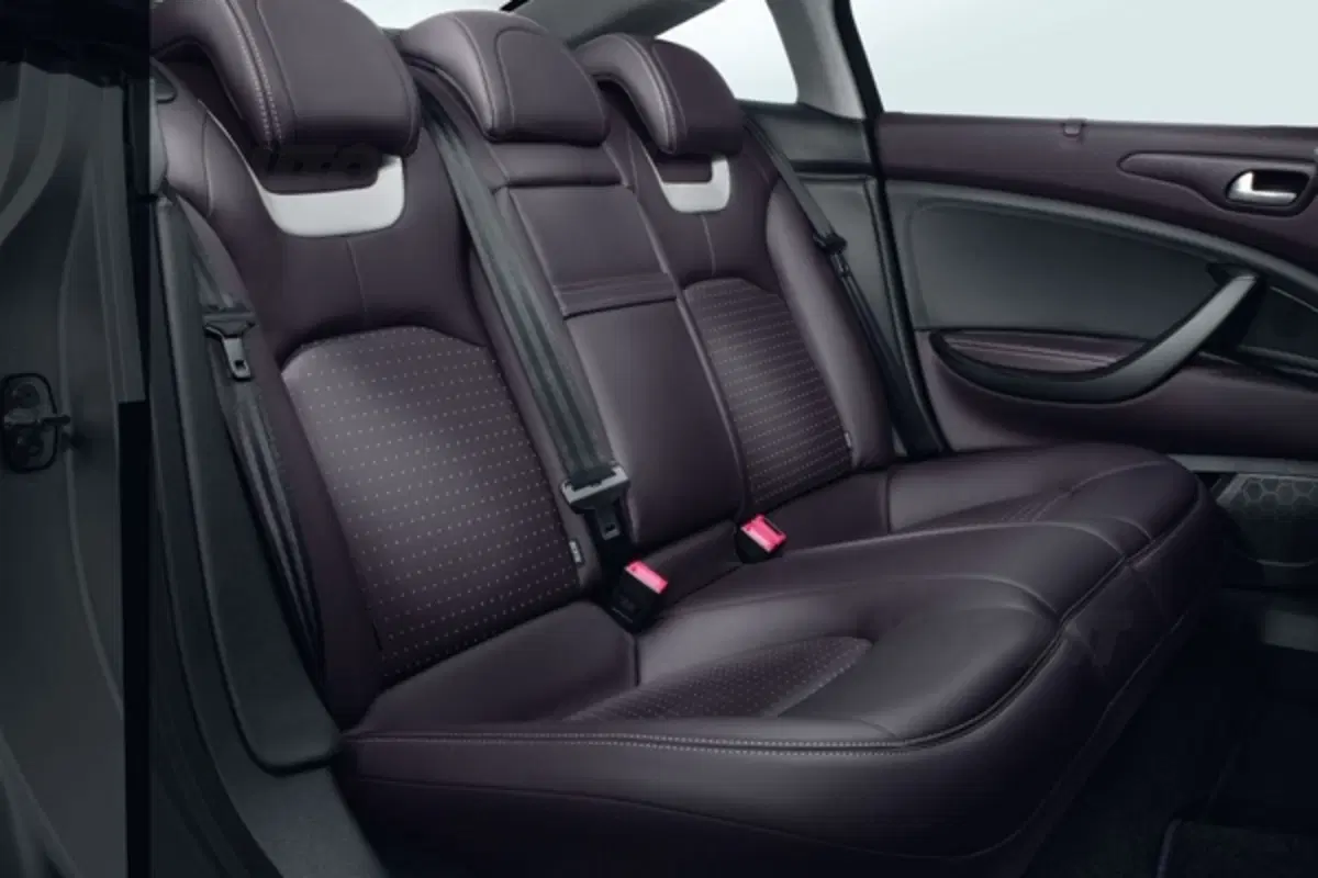 Citroen C5 restyling (12)