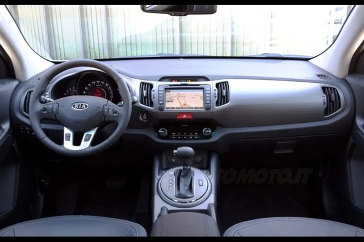 Kia Sportage: ecco il 1.6 GDi da 135 CV (21)