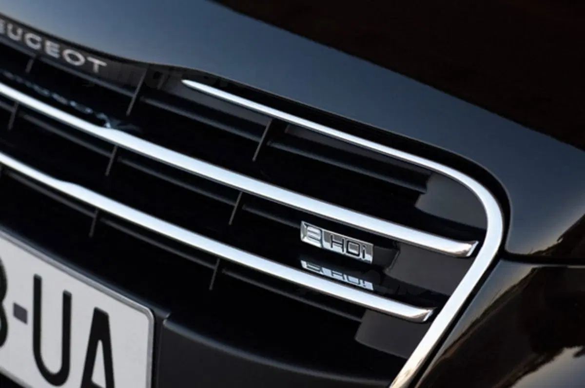 Peugeot 508: da marzo 2011 a 23.400 euro (13)