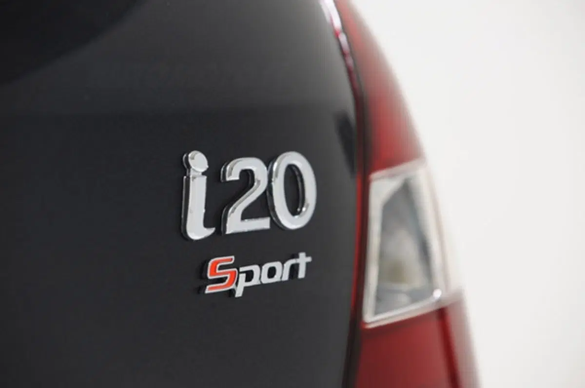 Hyundai i20 Sport Edition (3)