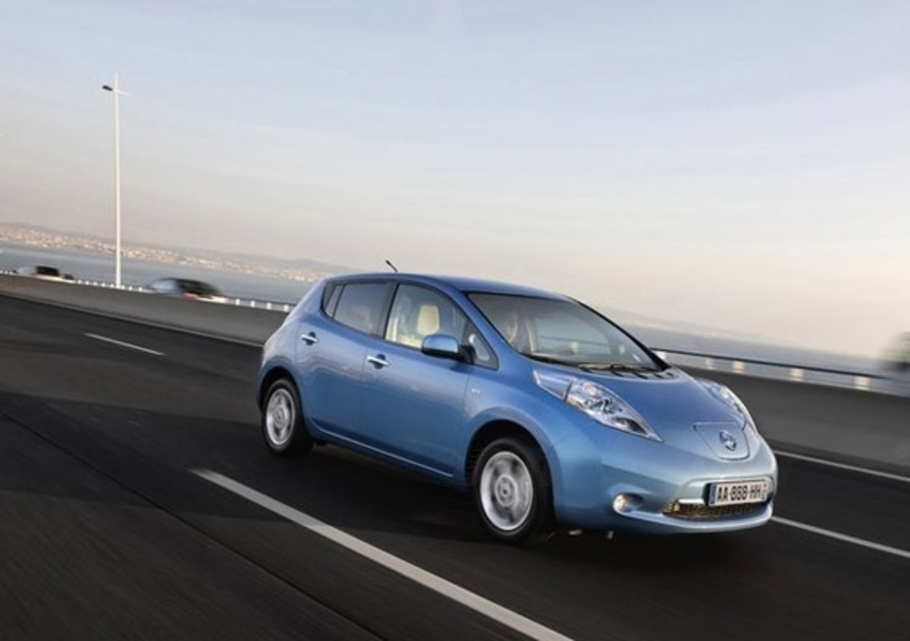 Nissan Leaf: presentata la versione europea