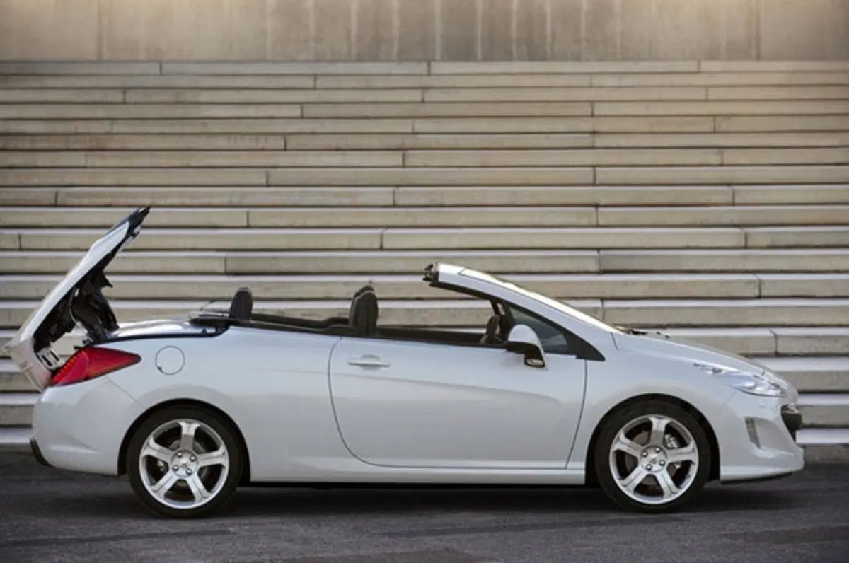 Peugeot 308 CC THP 200 CV (16)