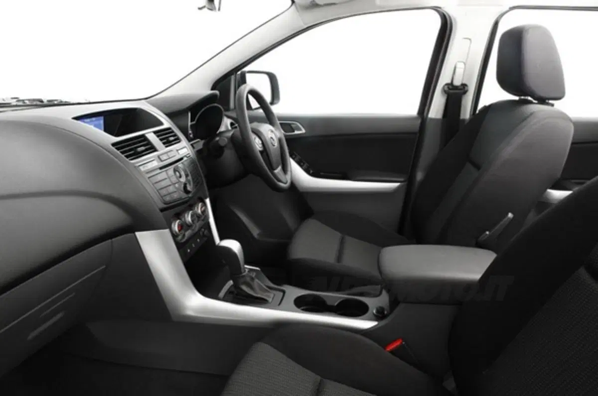 Mazda BT-50 (4)