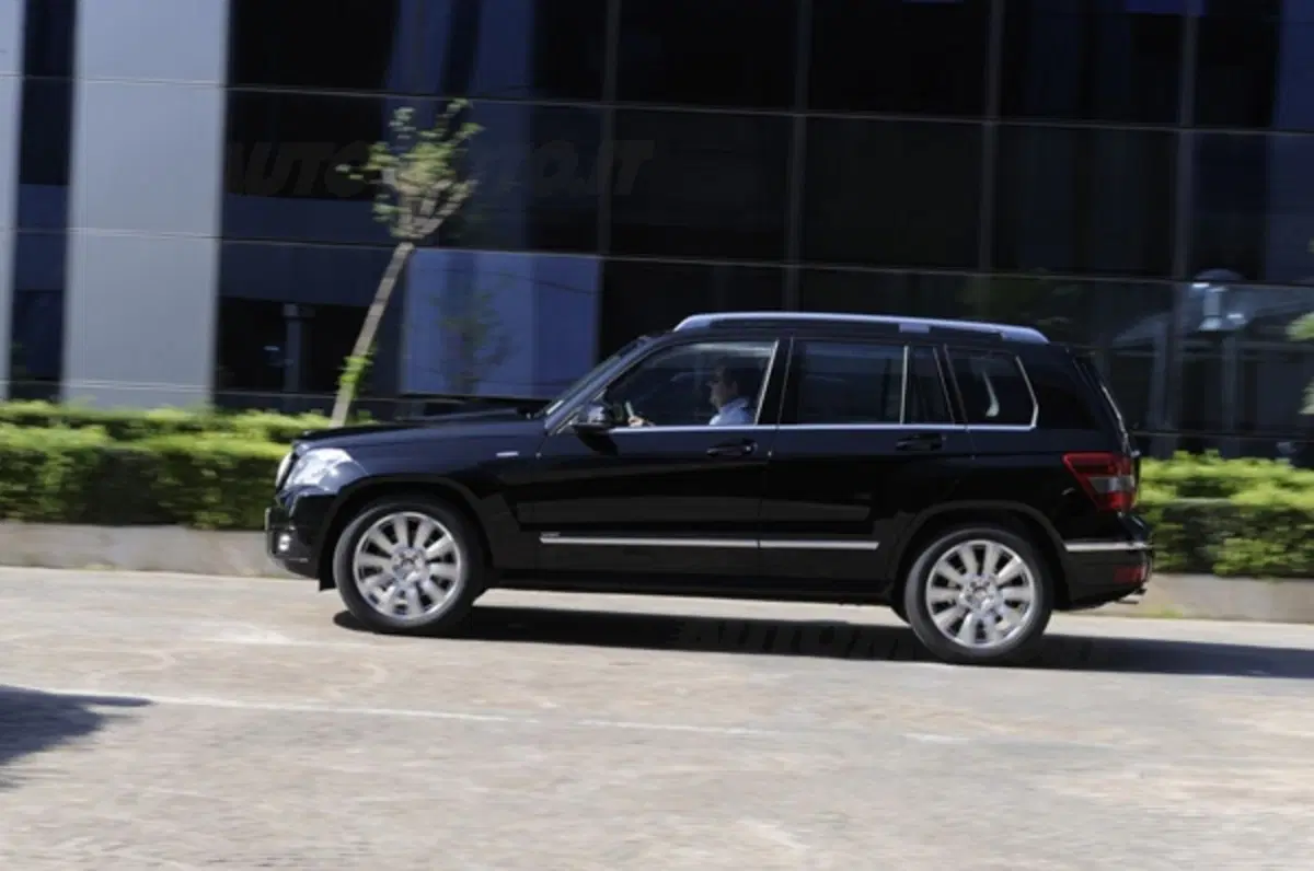 Mercedes GLK 2011: Sport e Premium (5)