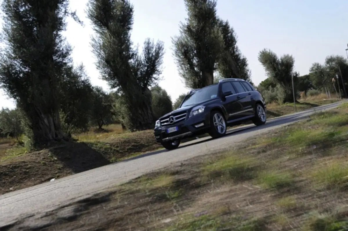 Mercedes GLK 2011: Sport e Premium (6)