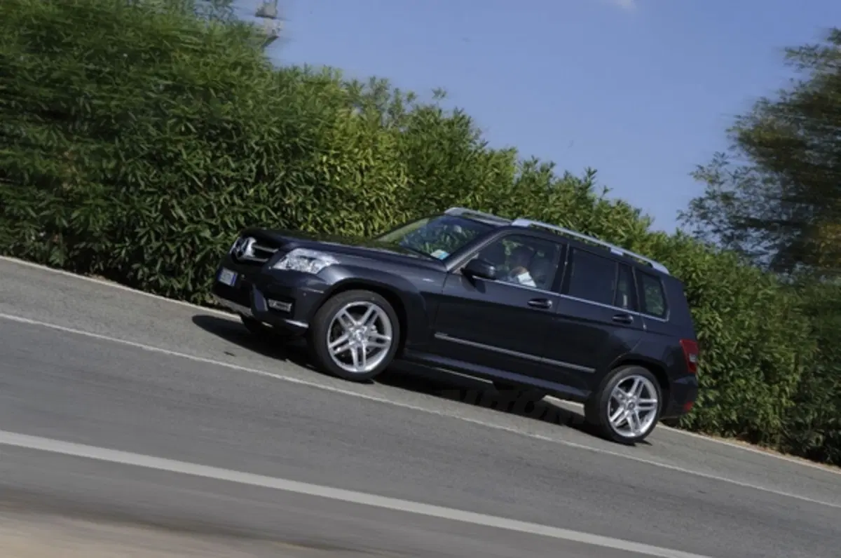 Mercedes GLK 2011: Sport e Premium (7)