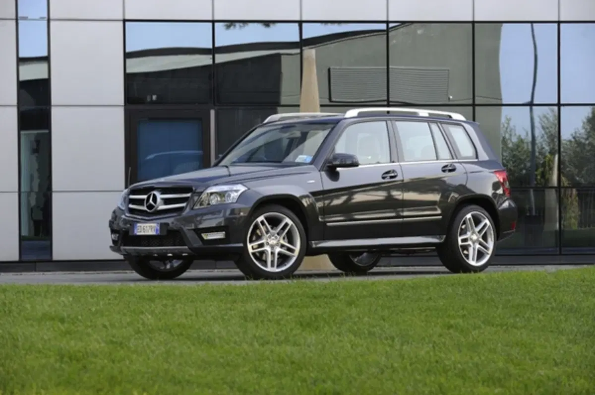 Mercedes GLK 2011: Sport e Premium (15)