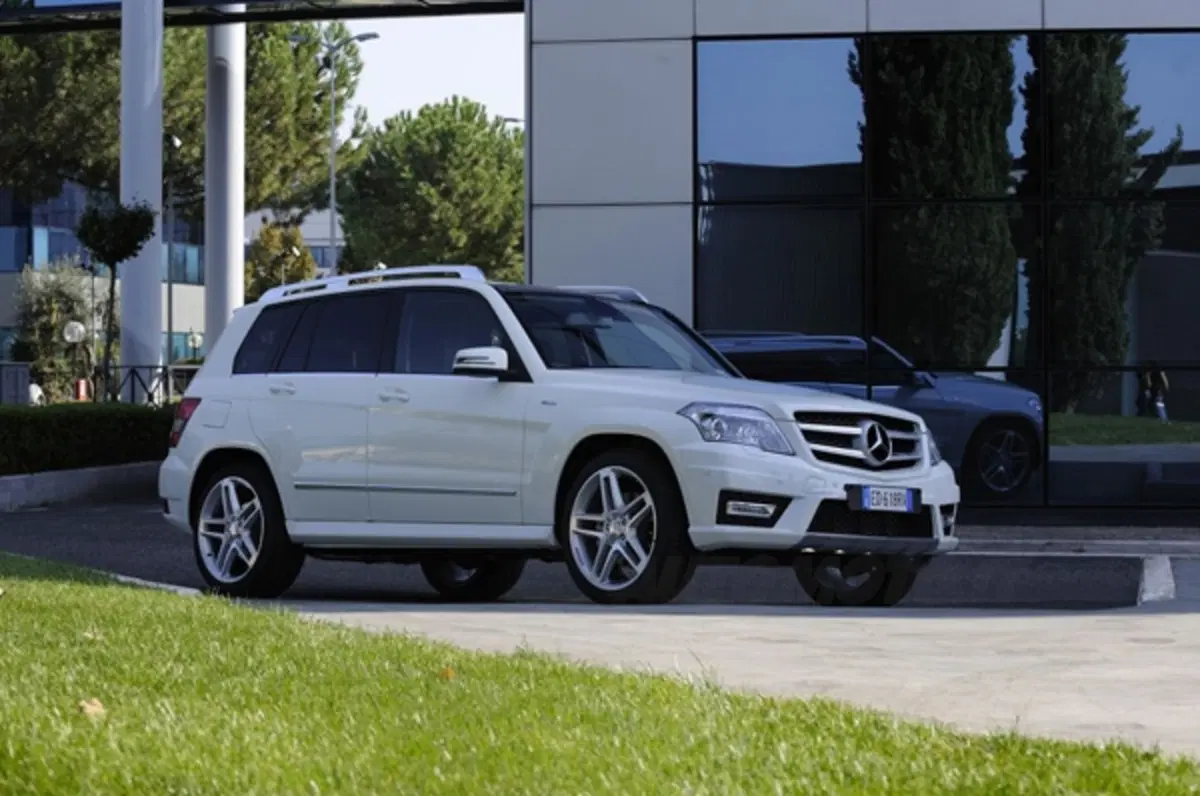 Mercedes GLK 2011: Sport e Premium (21)