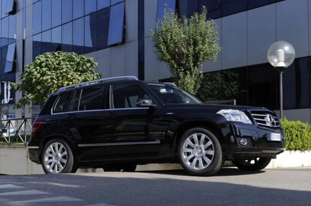 Mercedes GLK 2011: Sport e Premium (27)