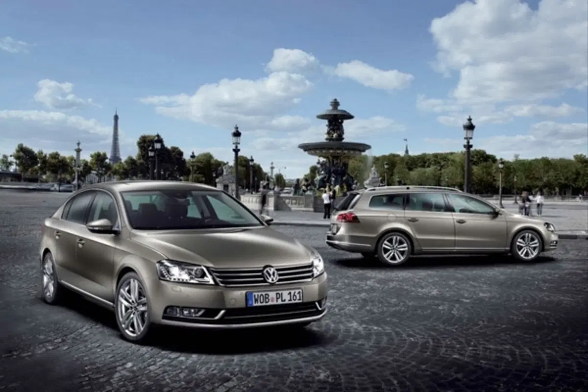 Volkswagen Passat: i prezzi per l'Italia (12)