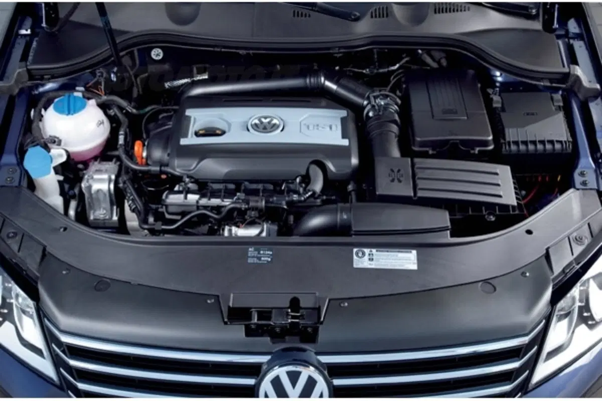 Volkswagen Passat: i prezzi per l'Italia (28)