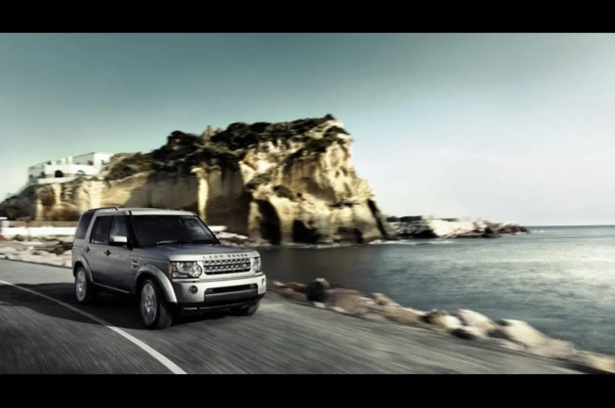 Land Rover Discovery 4 M.Y. 2011 (6)