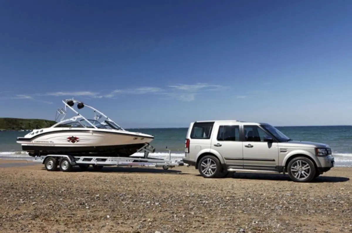 Land Rover Discovery 4 M.Y. 2011 (9)