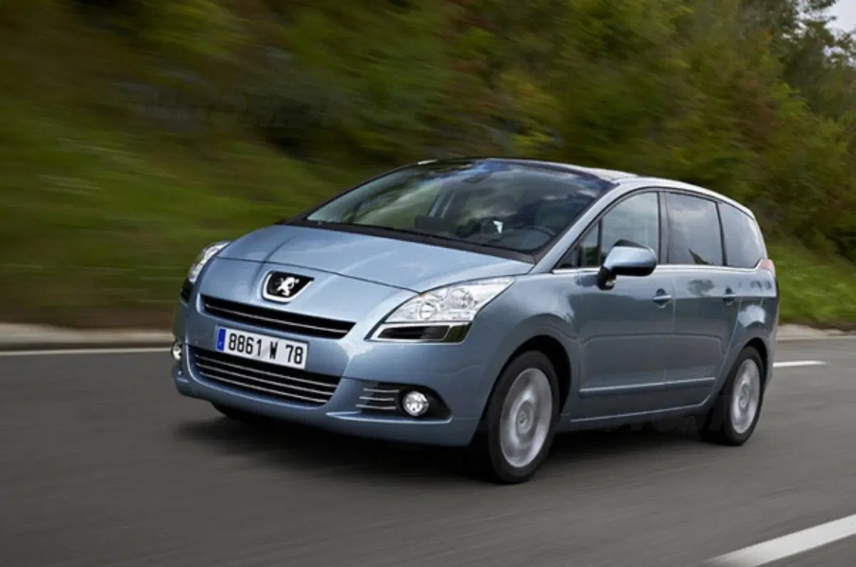 Peugeot 5008 2.0 HDi FAP 163 CV automatica