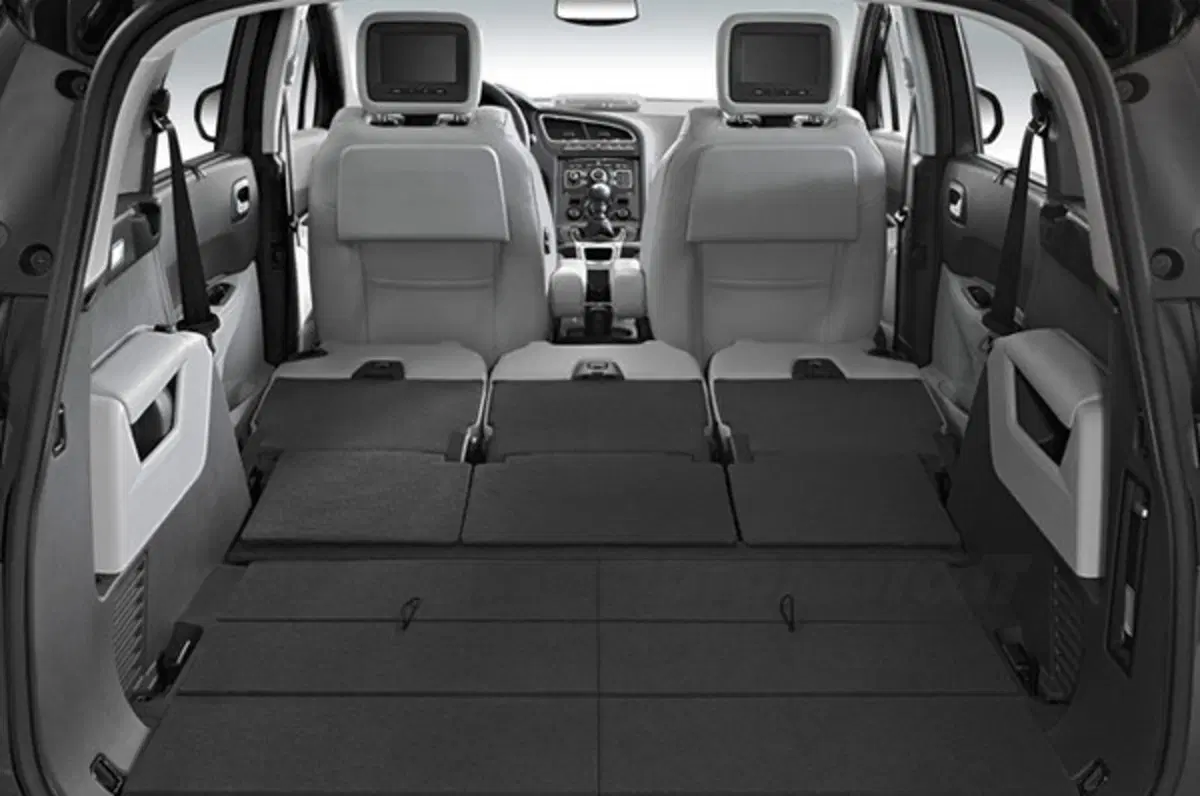 Peugeot 5008 2.0 HDi FAP 163 CV automatica (21)