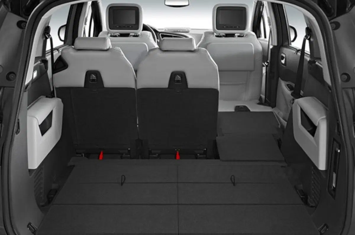 Peugeot 5008 2.0 HDi FAP 163 CV automatica (22)