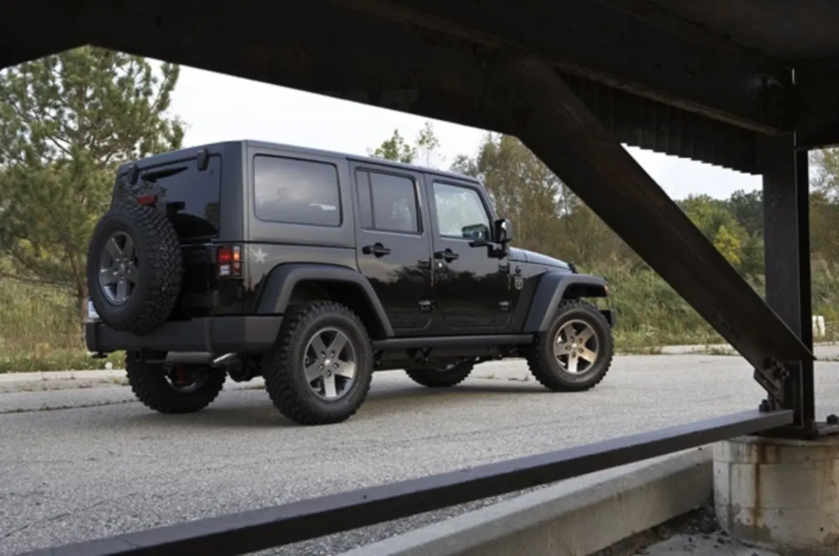 Jeep Wrangler Call Of Duty (3)