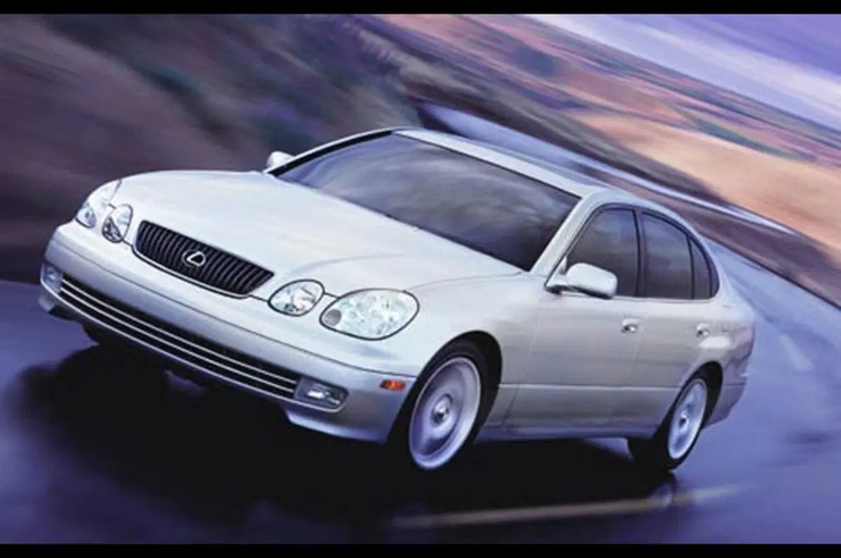 Lexus richiama RX 300, IS250, IS 220d e GS 300 (3)