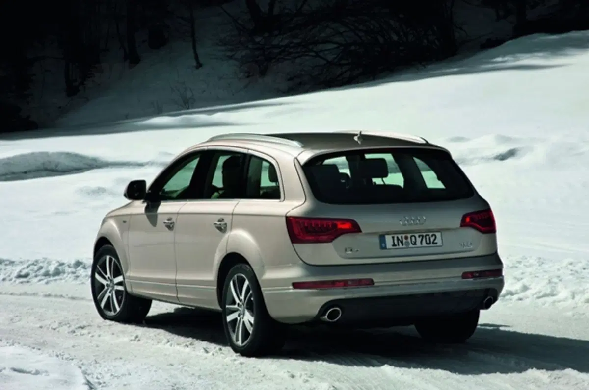 Audi Q7 3.0 TDI 204 CV (6)