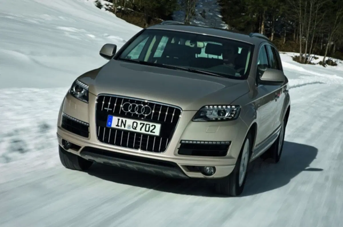 Audi Q7 3.0 TDI 204 CV (7)