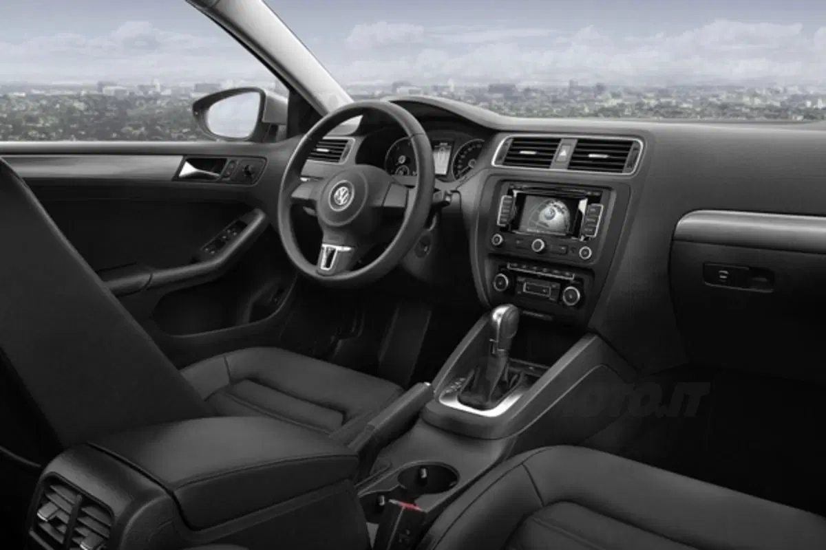 Volkswagen Jetta debutta in Europa (3)