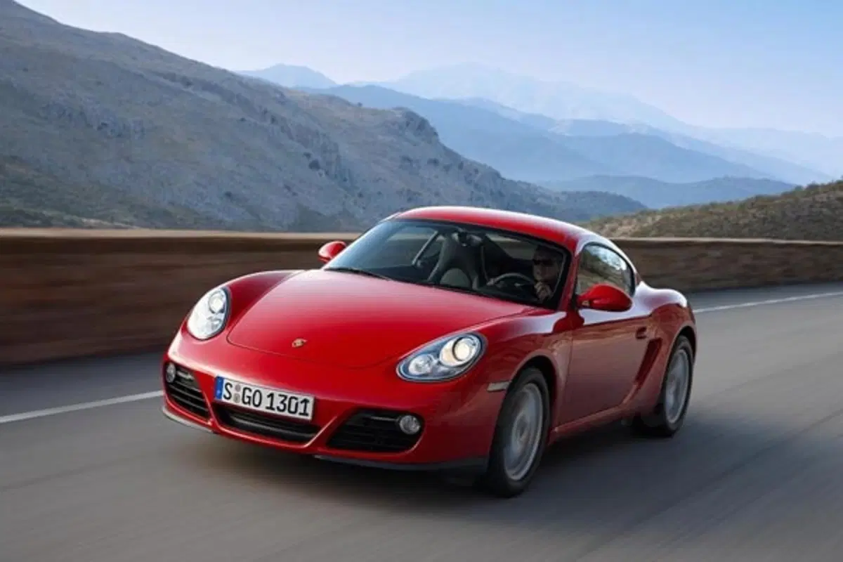 Porsche: meno CO2 e consumi per i nuovi modelli (3)