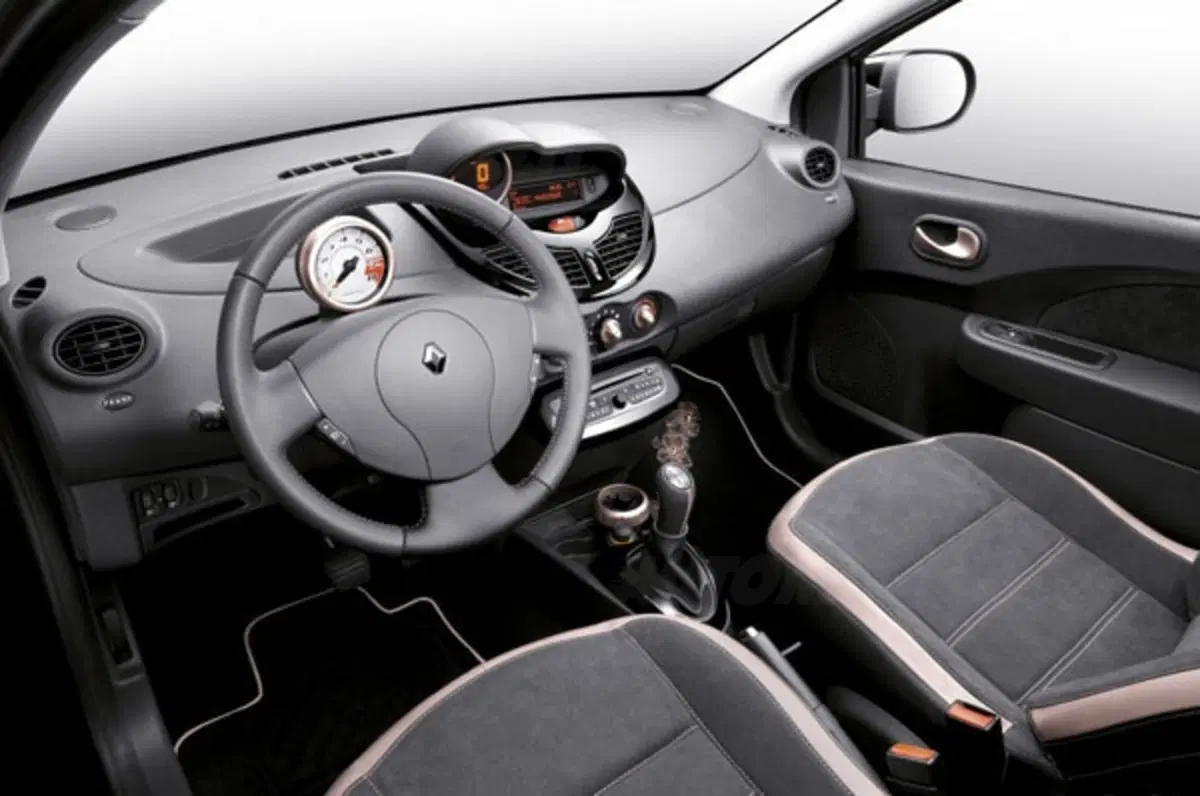 Renault Twingo Miss Sixty (16)