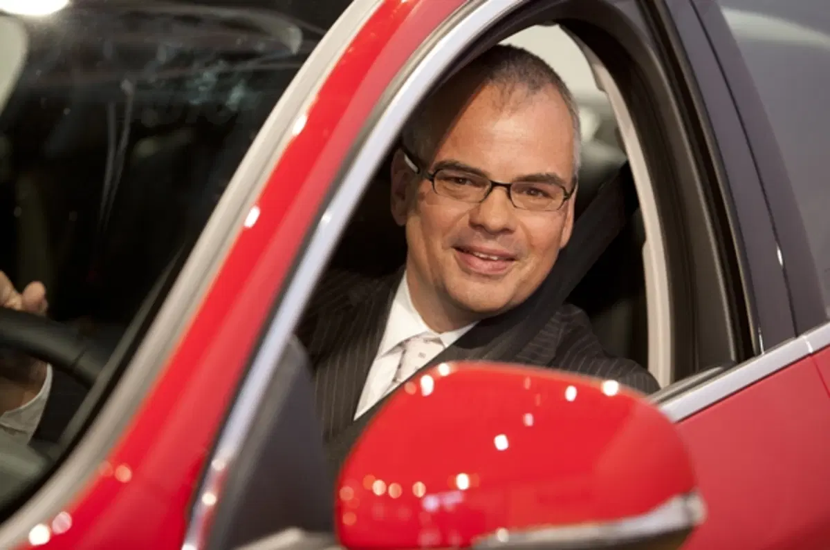 Volvo: celle combustibile come power extender (3)