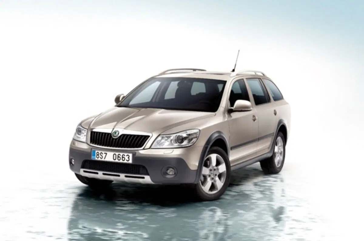 Skoda Octavia e Superb: 2.0 TDI, 4x4 e DSG