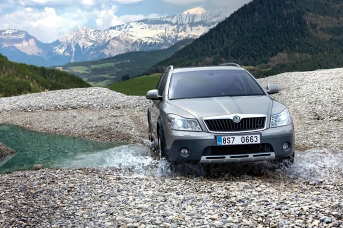Skoda Octavia e Superb: 2.0 TDI, 4x4 e DSG (6)