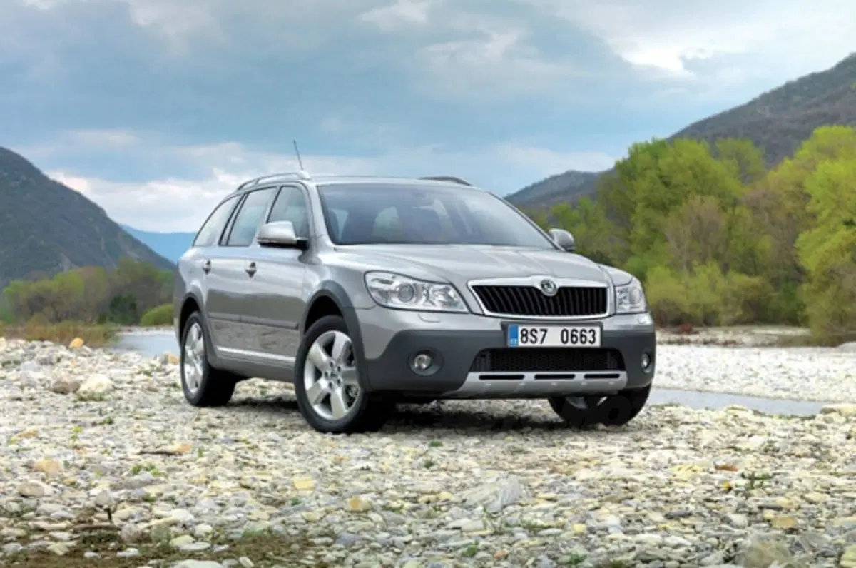 Skoda Octavia e Superb: 2.0 TDI, 4x4 e DSG (7)