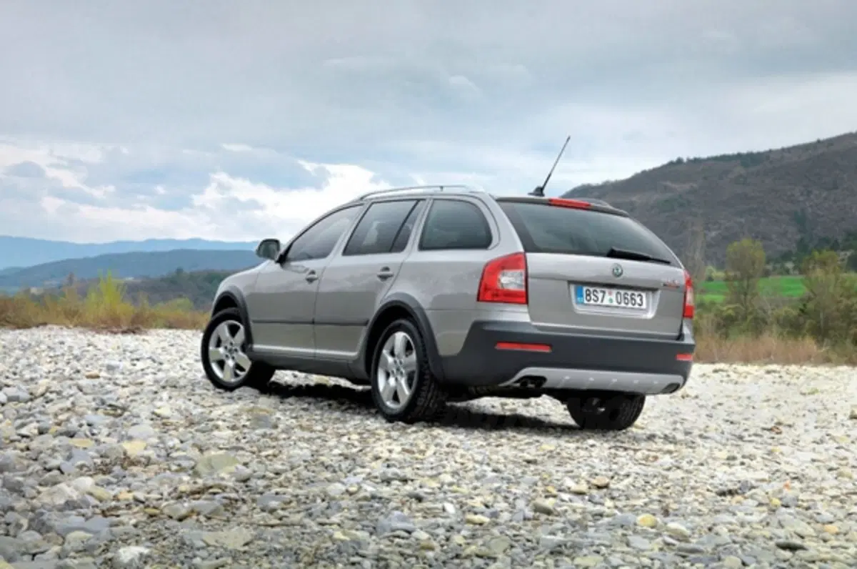Skoda Octavia e Superb: 2.0 TDI, 4x4 e DSG (9)
