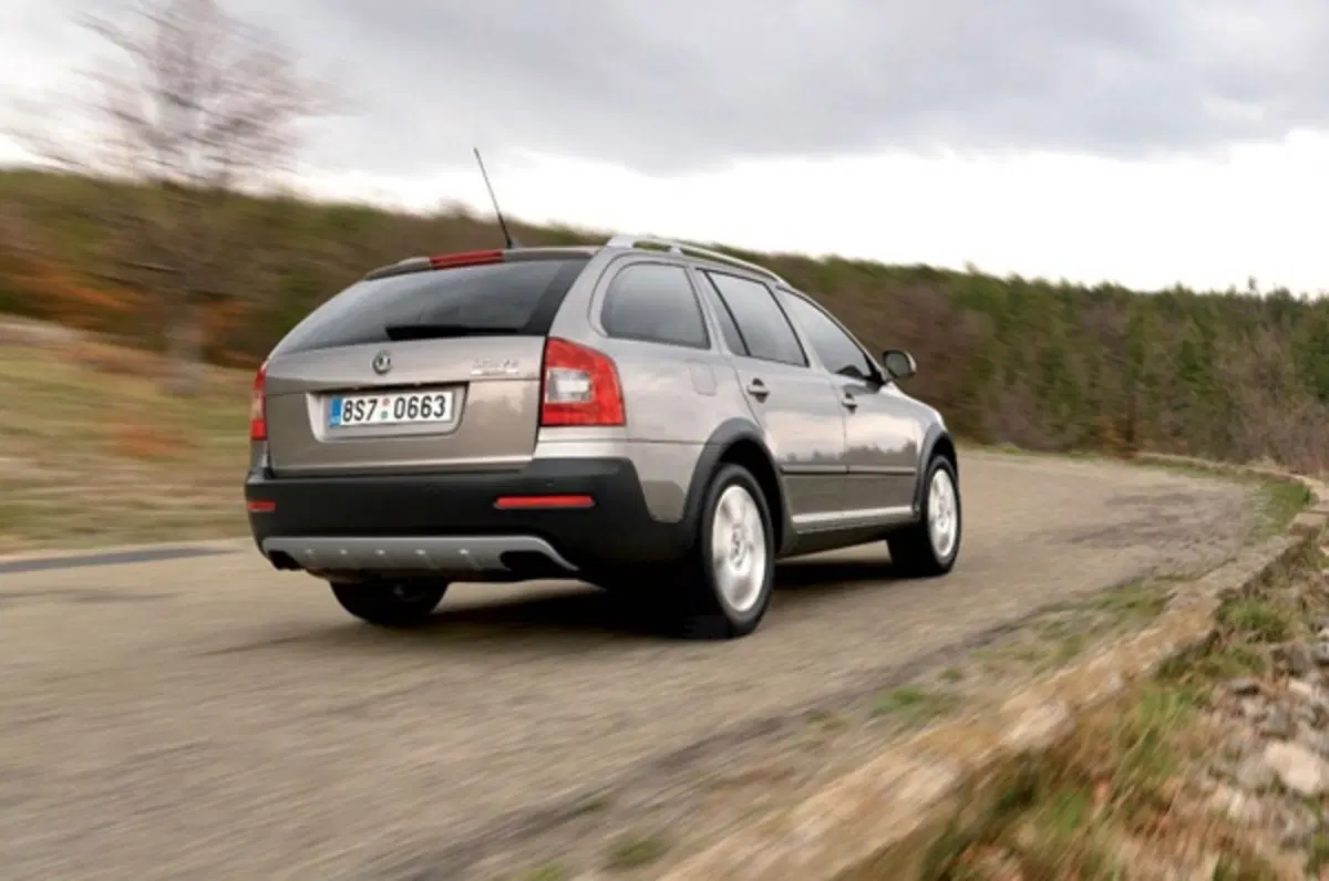 Skoda Octavia e Superb: 2.0 TDI, 4x4 e DSG (15)