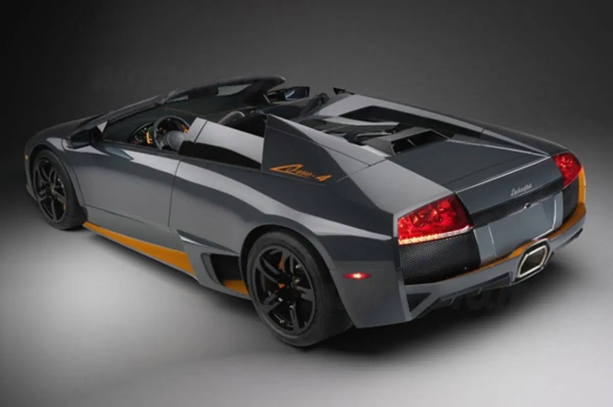Lamborghini: esce di scena la Murcielago (9)