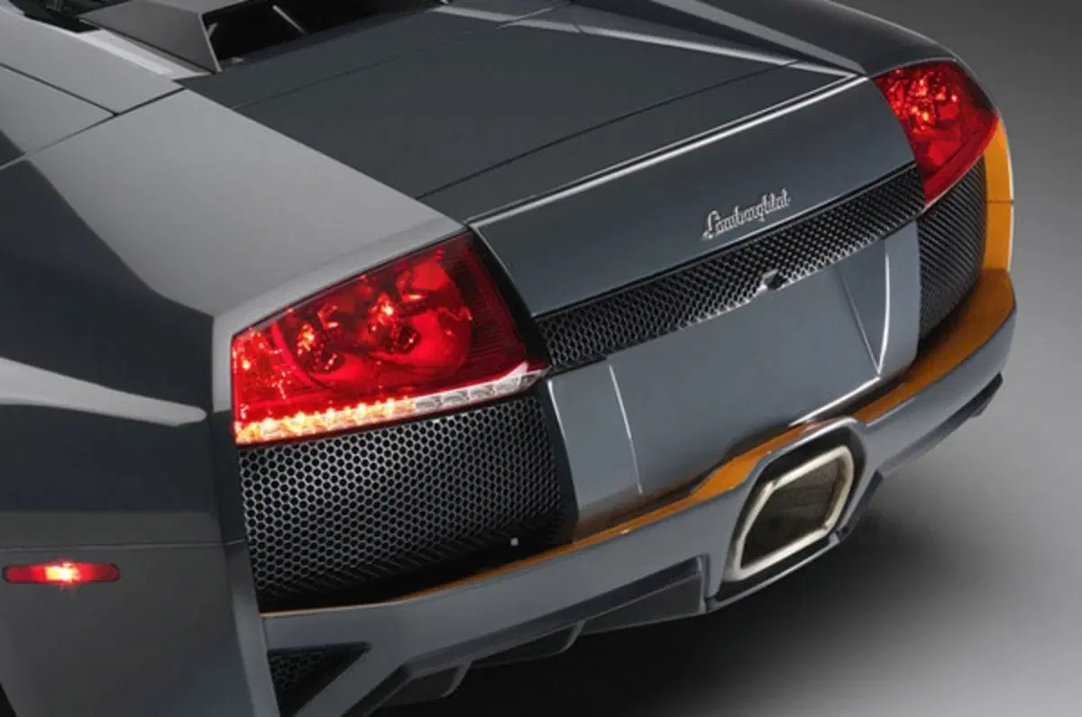 Lamborghini: esce di scena la Murcielago (10)