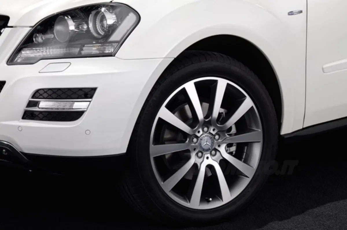 Mercedes Classe M Grand Edition (12)