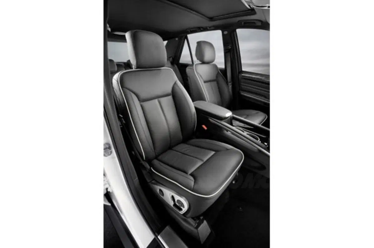 Mercedes Classe M Grand Edition (16)