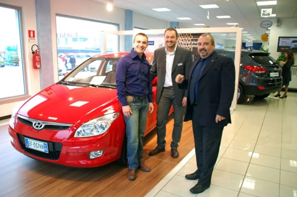 Consegnata a Verona la i30 del concorso Porte Aperte 2010
