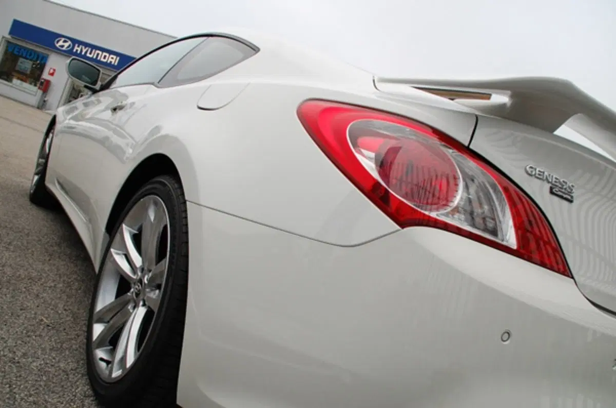 Hyundai Genesis Coupè: primo avvistamento (3)