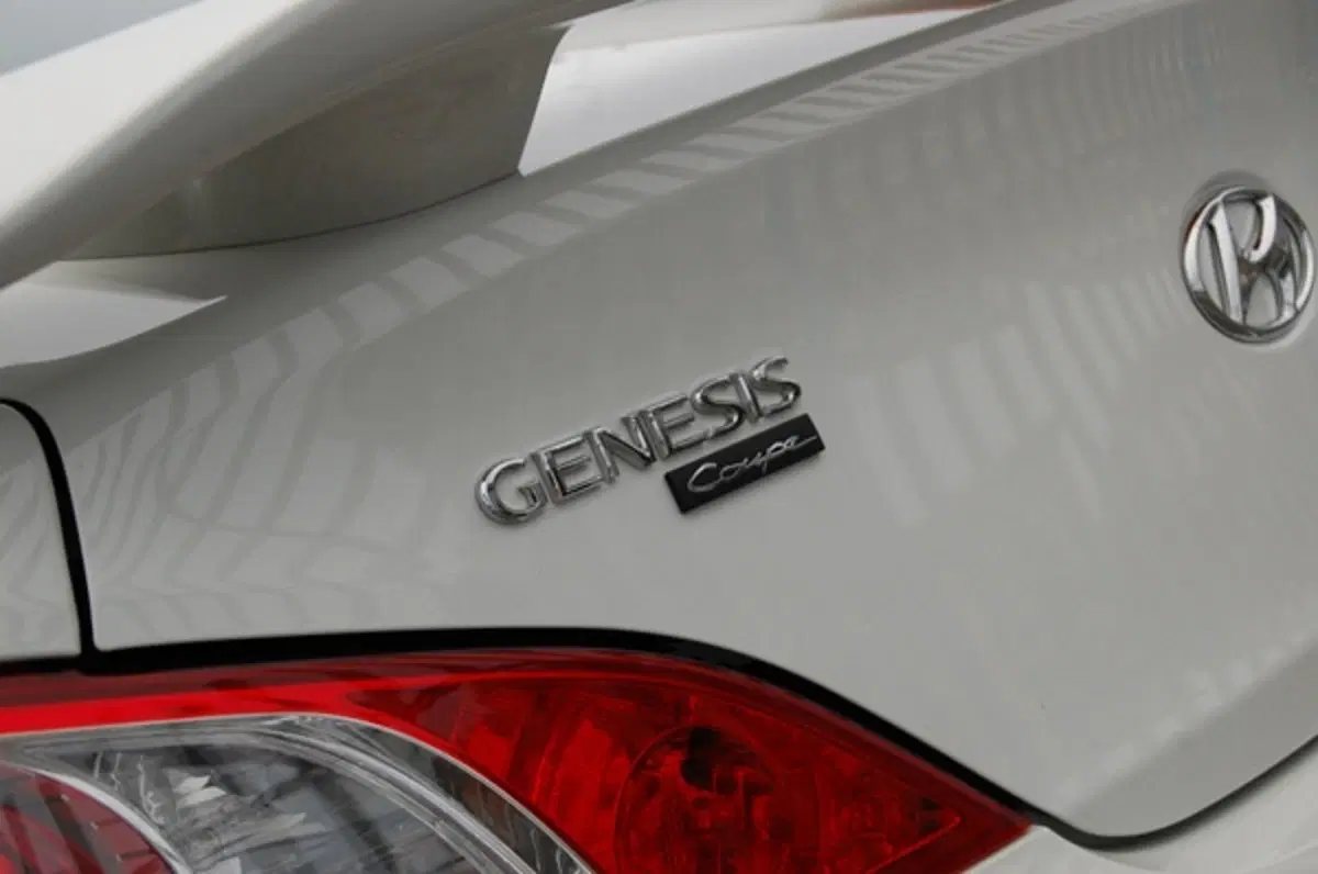 Hyundai Genesis Coupè: primo avvistamento (18)