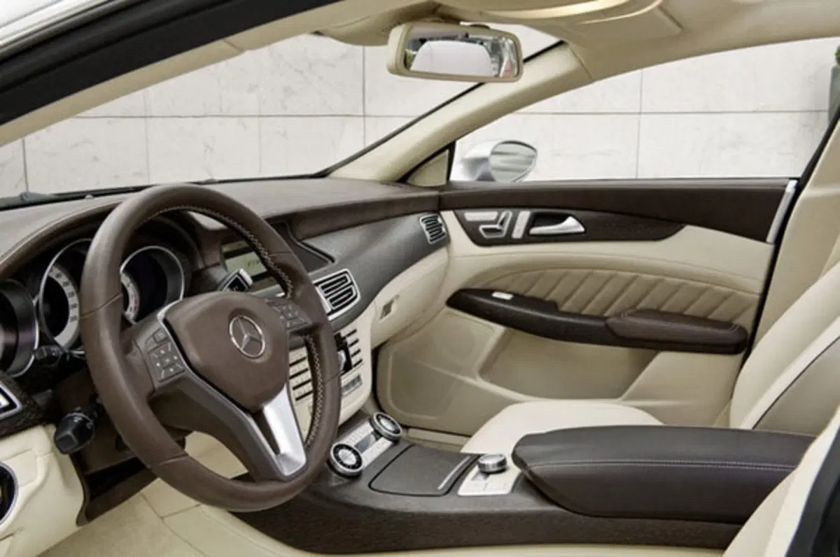 Mercedes CLS Shooting Brake: nel 2012 in concessionaria (19)