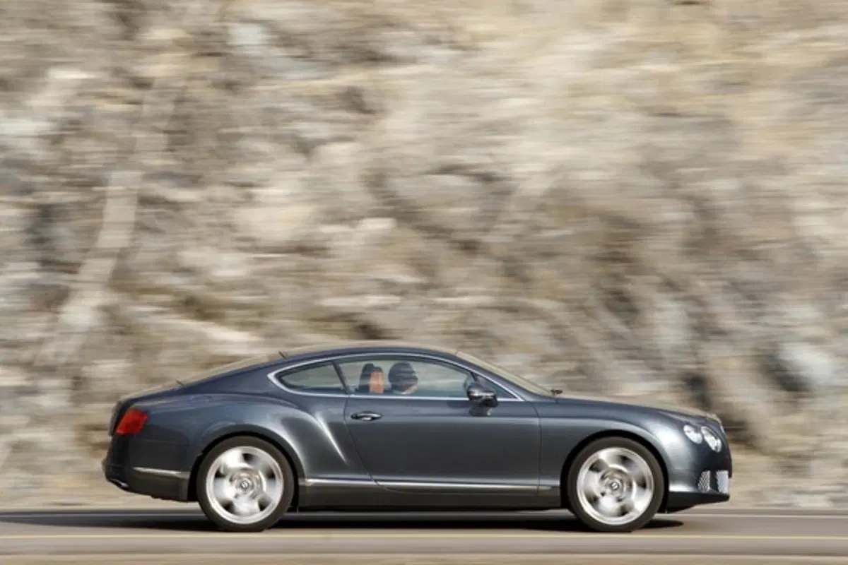 Bentley Continental GT (5)