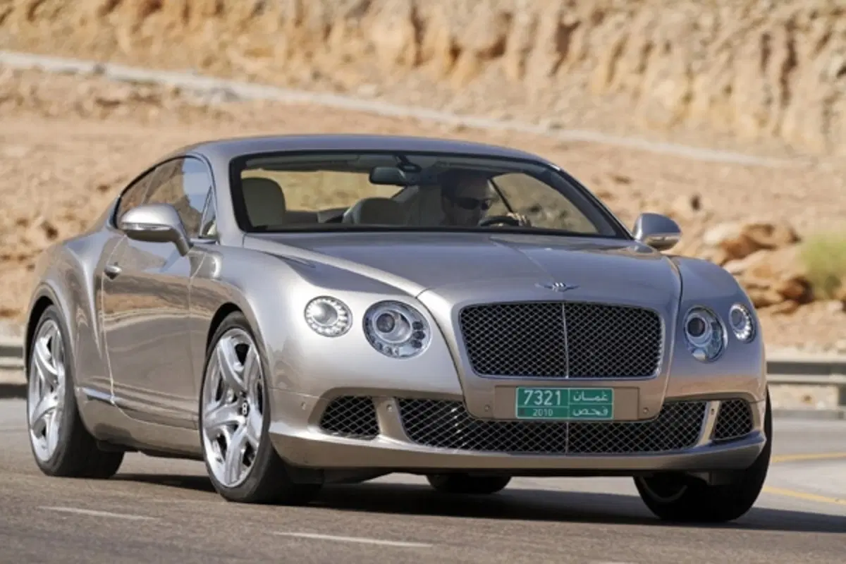 Bentley Continental GT (8)