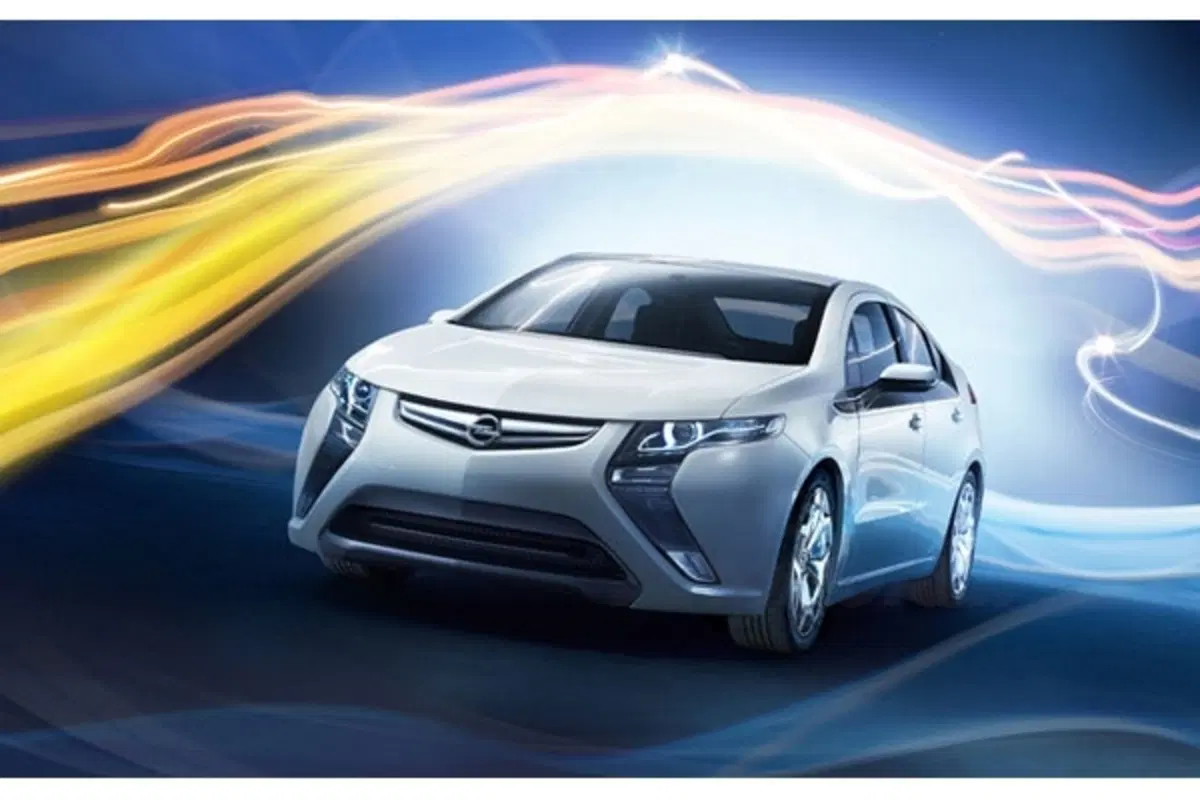 Opel Ampera: costerà 42.900 euro (3)