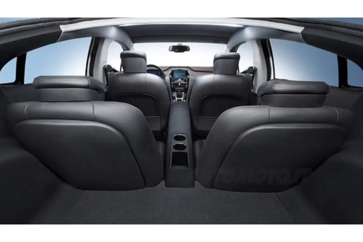 Opel Ampera: costerà 42.900 euro (18)