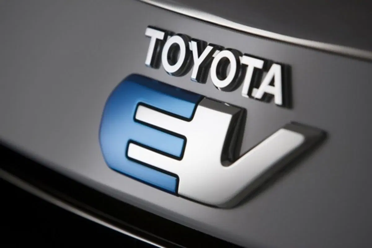 Toyota RAV4 EV