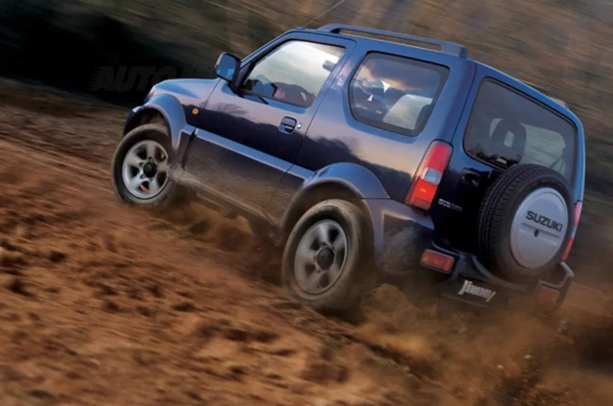 Suzuki Jimny 2011 (2)