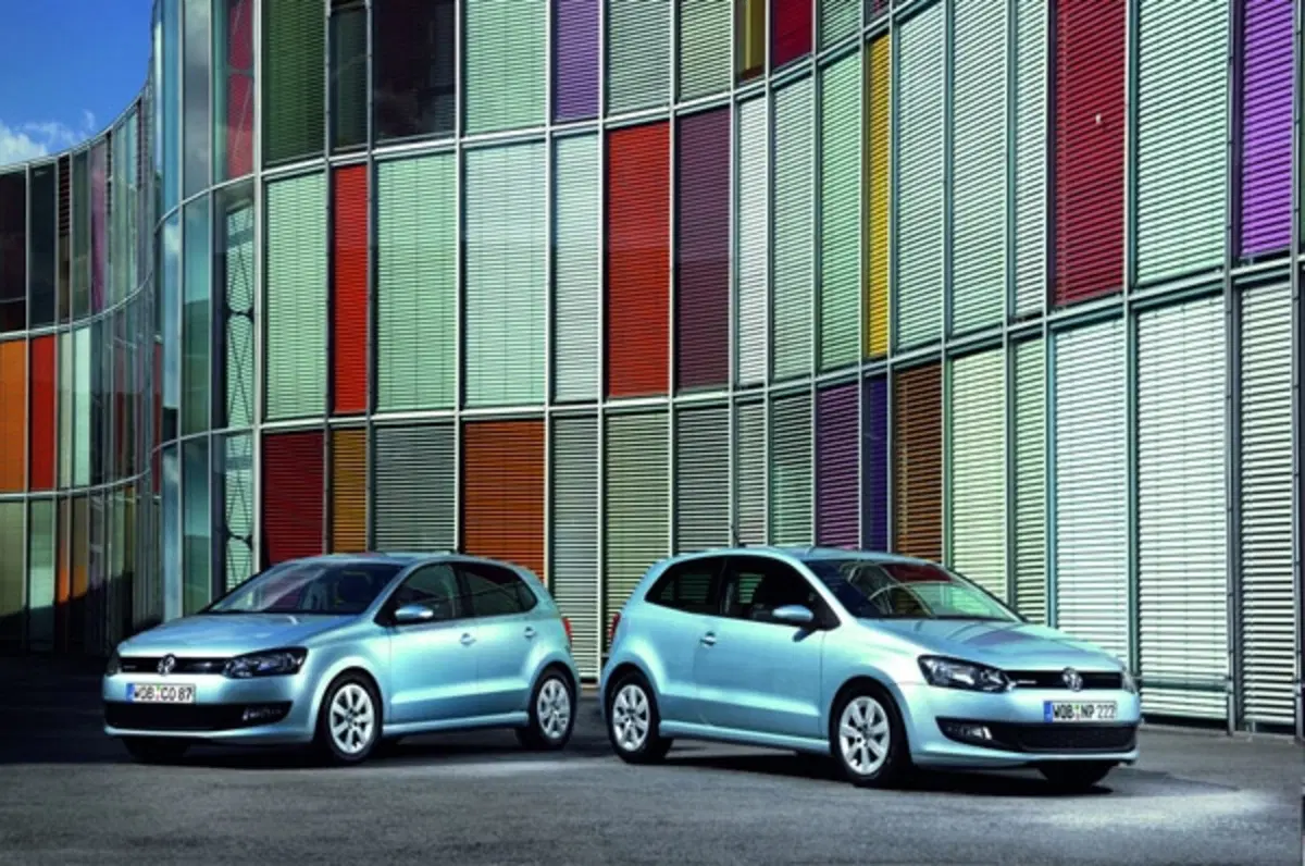 Volkswagen Polo 1.2 70 CV BlueMotion (11)