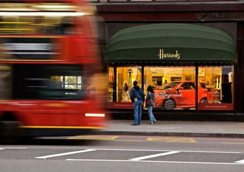 Aston Martin Cygnet: in vetrina da Harrods