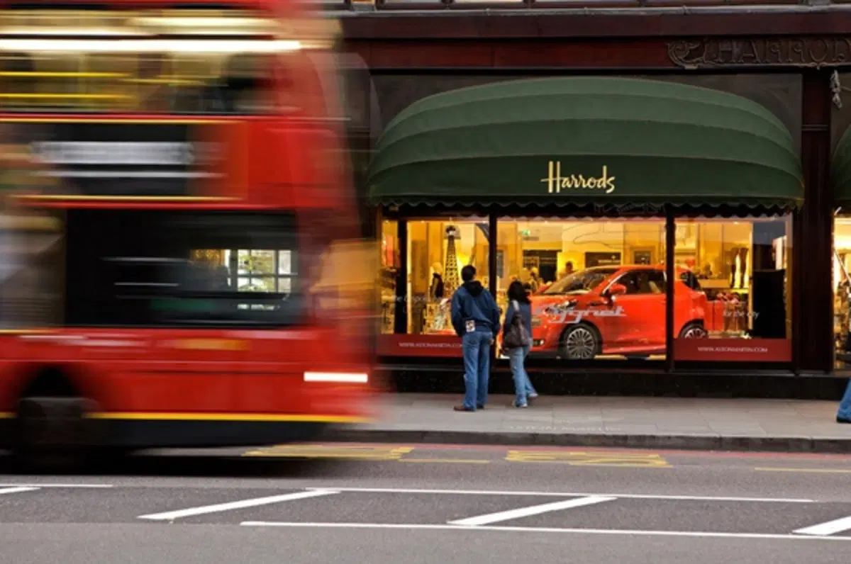 Aston Martin Cygnet: in vetrina da Harrods